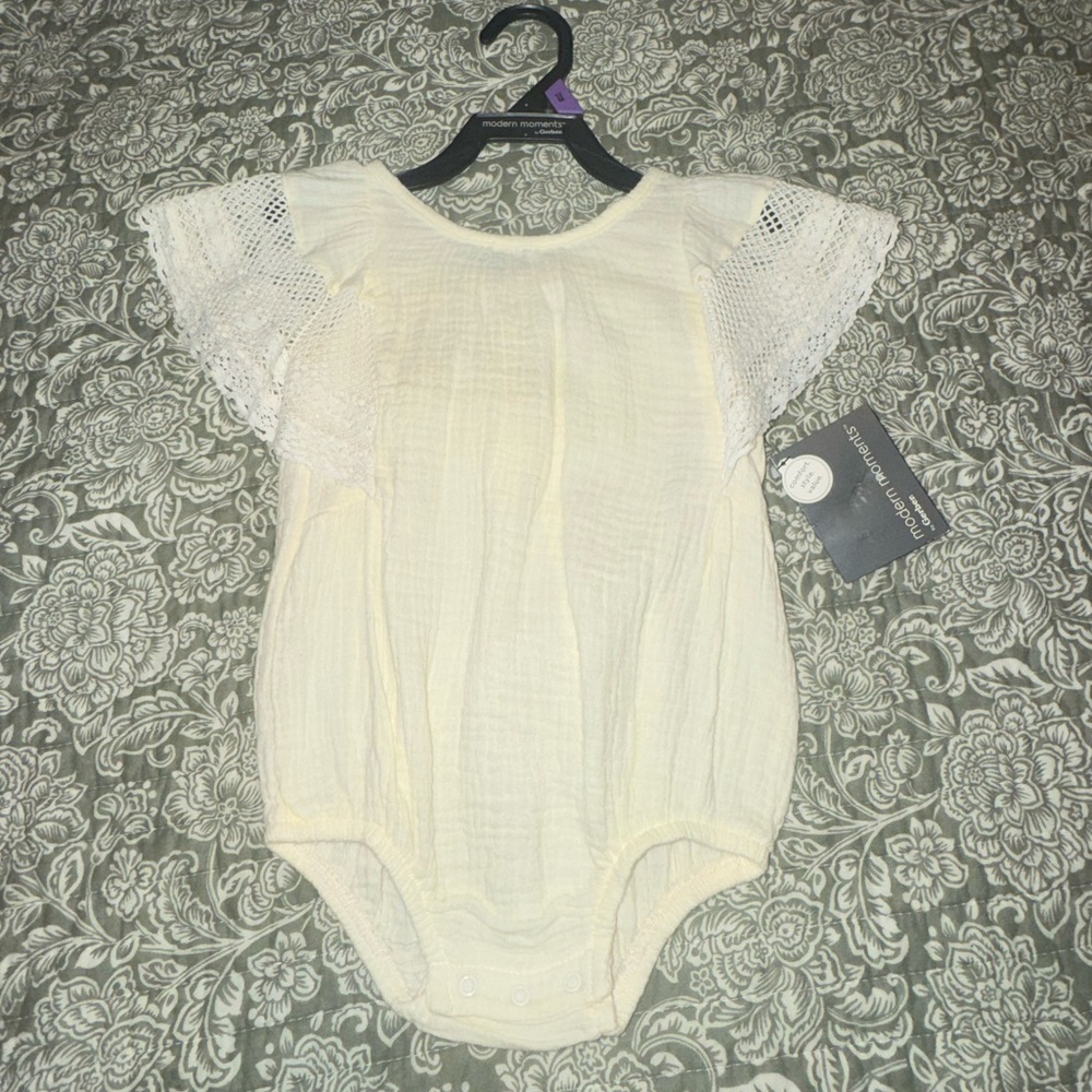 Crochet-Sleeve romper!